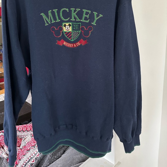 Vintage Disney Mickey Mouse crewneck sweatshirt - Picture 3 of 4